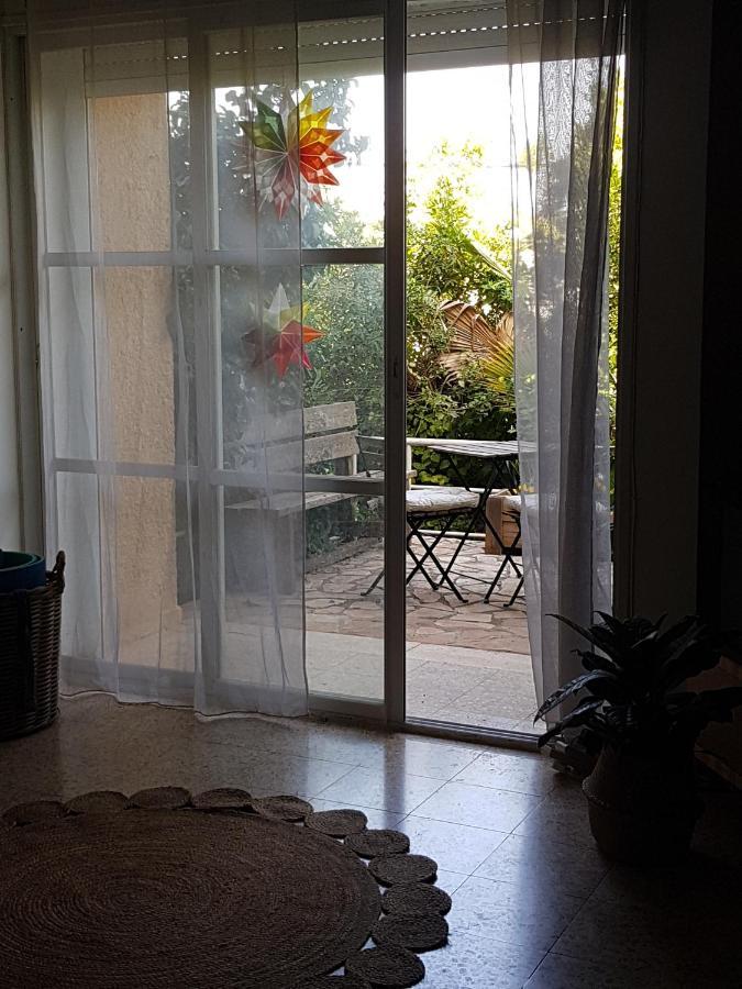 Galilean Villa With Jacuzzi Qiryat Amal エクステリア 写真