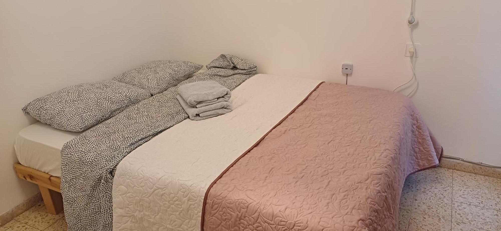 Galilean Villa With Jacuzzi Qiryat Amal エクステリア 写真